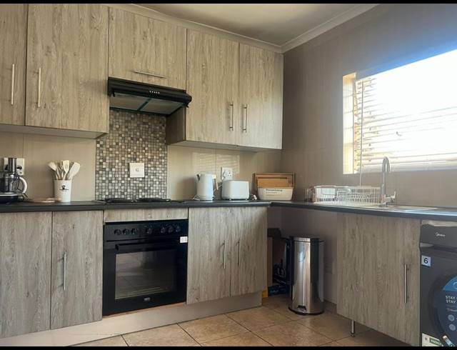 2 BEDROOM APARTMENT FOR SALE IN VORNA VALLEY